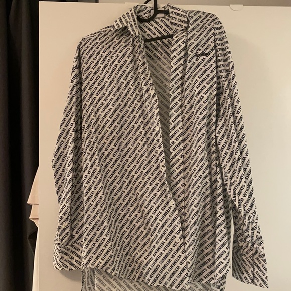 Vetements shirt - Picture 1 of 1